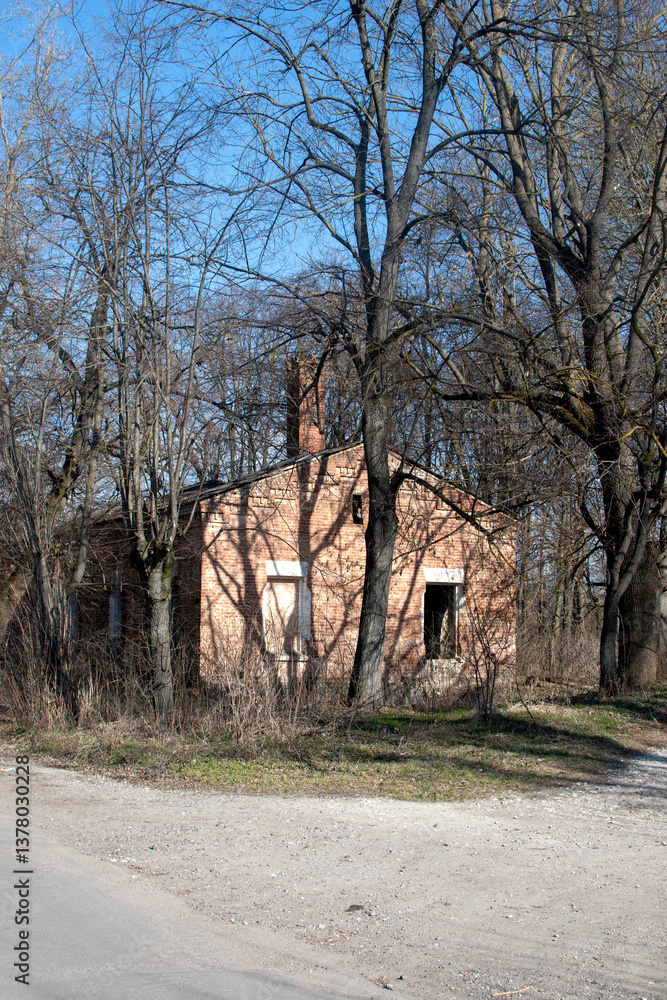 An old abandoned brick building An old abandoned brick building