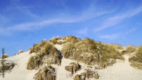 Dühne mit Himmel