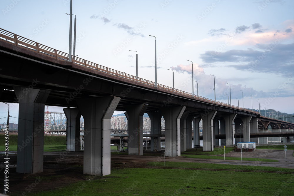 Large concrete support columns for a bridge or elevated roadway Large concrete support columns for a bridge or elevated roadway