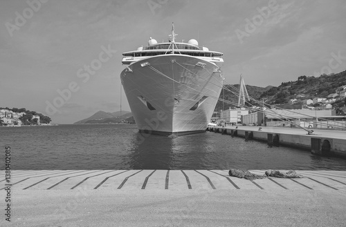 Obraz na płótnie Classic cruiseship cruise ship liner Neo Classica docked in Dubrovnik, Croatia with island archipelago and coast line beautiful nature landscape scenery and city skyline during Adria cruising w salonie