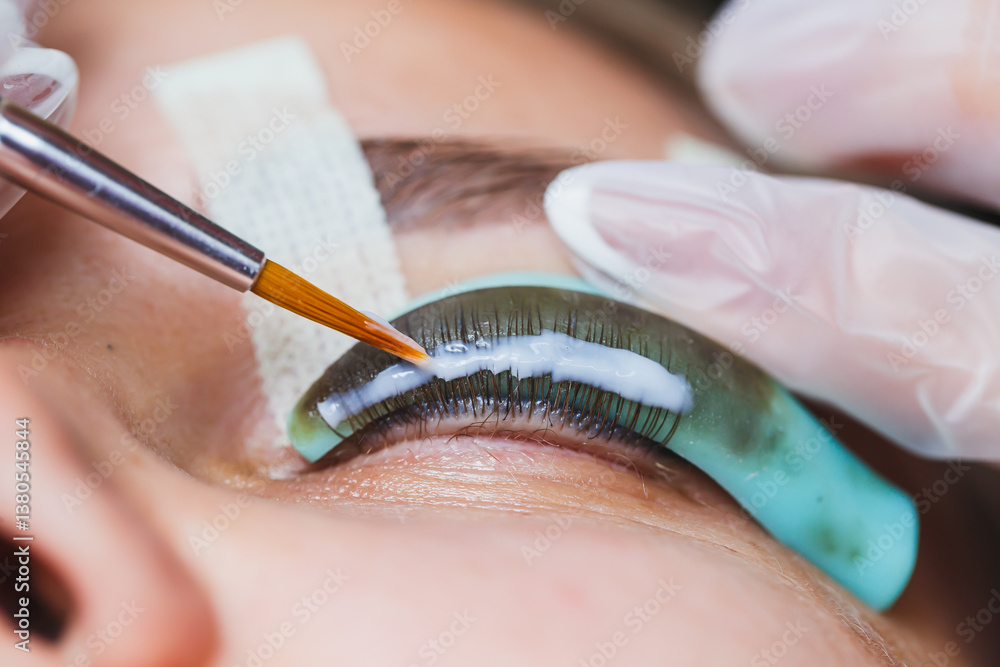 Experience a professional eyelash extension application carried out by a highly skilled technician in a welcoming and stylish salon environment that enhances your beauty and relaxes your mind