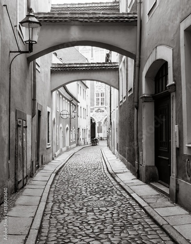 Obraz na płótnie beautiful old historic alleyways in Görlitz w salonie