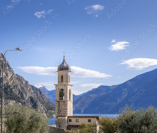 Obraz na płótnie limone sul Garda, Passerella, Lombardia, brescia, Lago di Garda. passeggiata. lago. w salonie