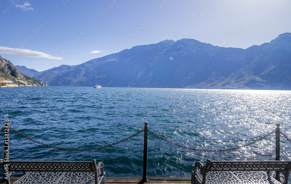 limone sul Garda, Passerella, Lombardia, brescia, Lago di Garda. passeggiata. lago.