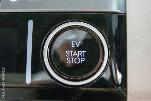 Obraz na płótnie EV start stop button inside a car, w salonie