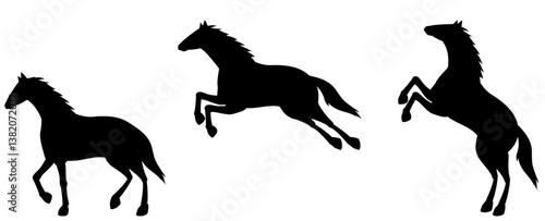 歩く馬と飛ぶ馬と立ち上がる馬のシルエットセット
