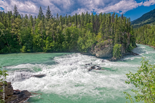Fotografie The Fraser River runs through Rearguard Falls Provincial Park in British Columbi
