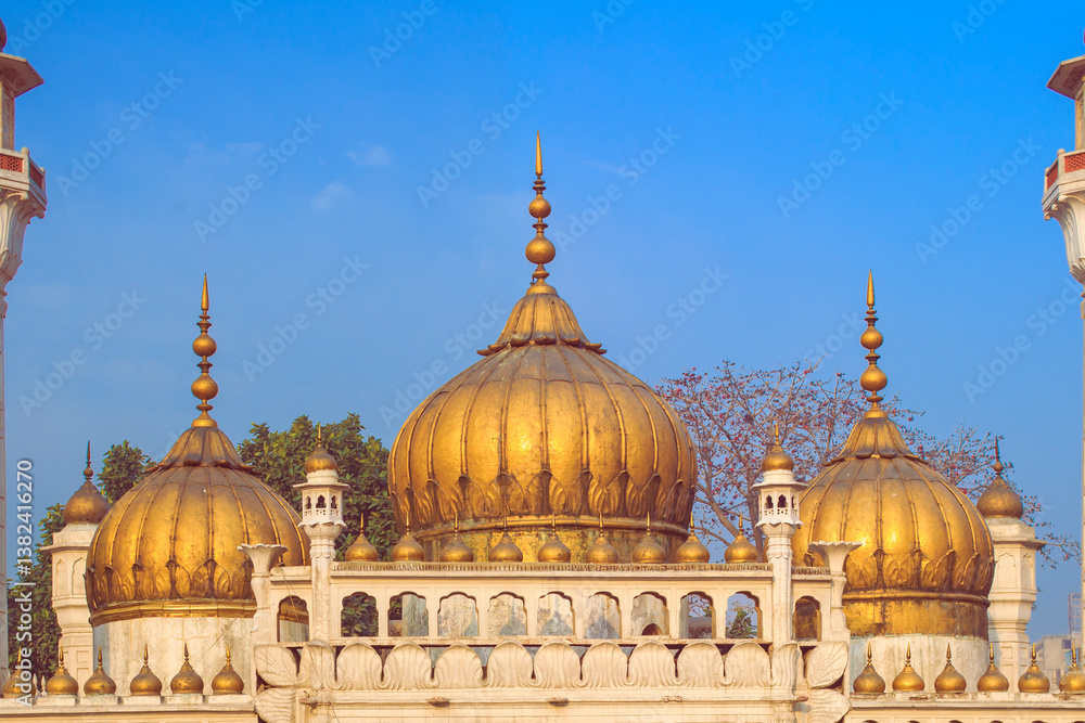 Obraz premium Sonehri Mosque Lahore, Pakistan. Sonehri mosque in Lahore Punjab Pakistan downtown.