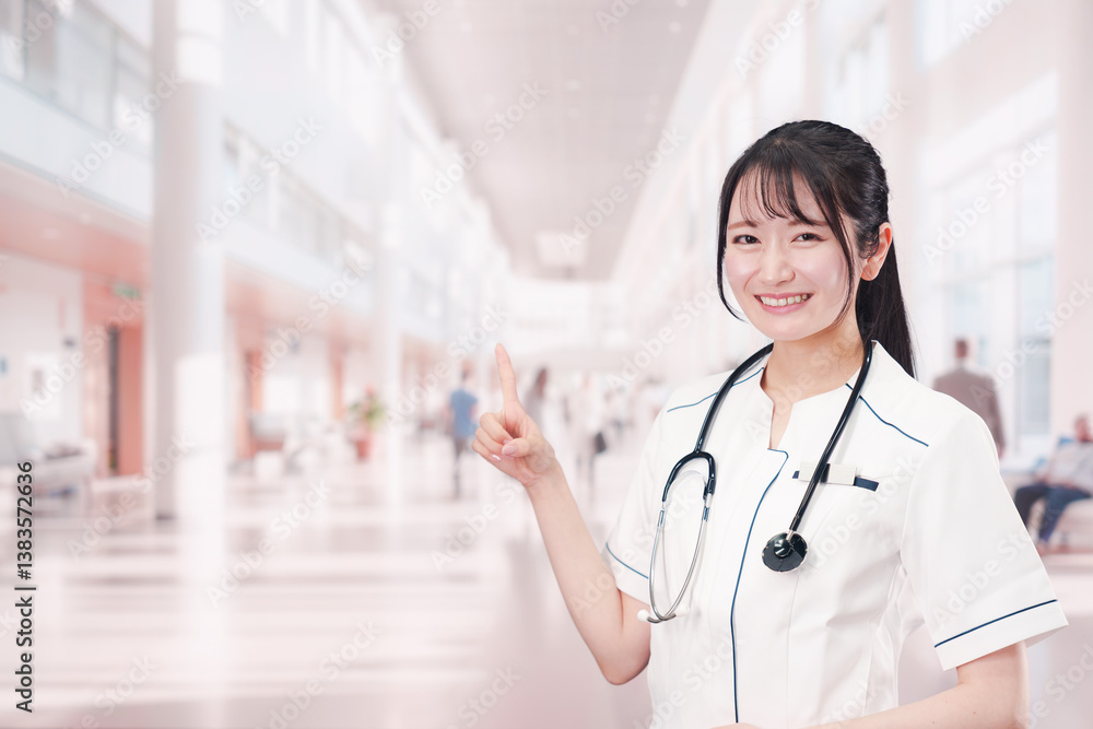 医療機関で働く若い女性の看護師 医療機関で働く若い女性の看護師