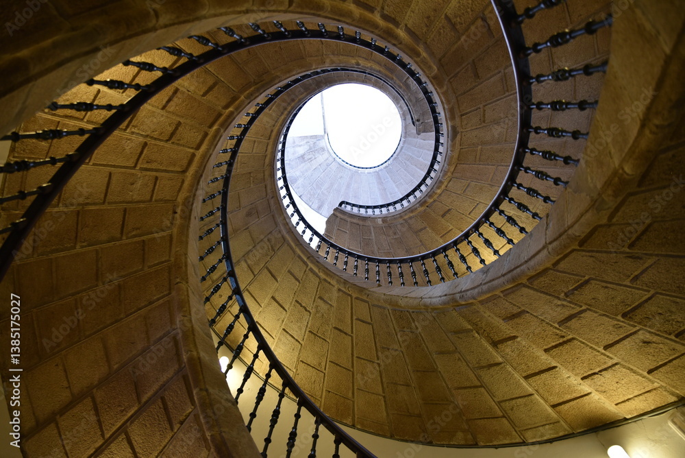 Obraz premium Escalier à double révolution