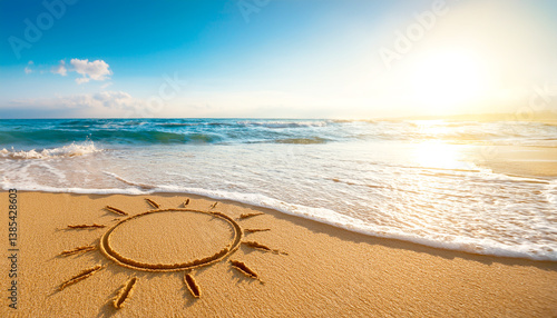 Sonne in den Sand am Meer g...