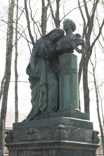 statue, sculpture, monument, architecture, history, city, old, cemetery
