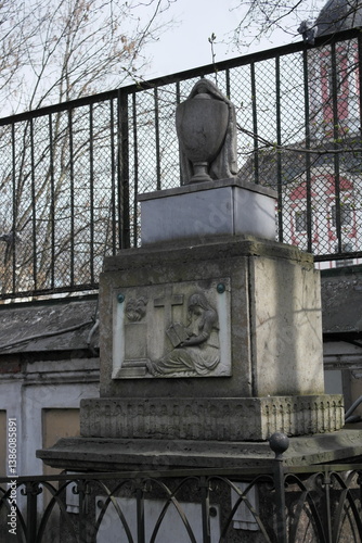 statue, sculpture, monument, architecture, history, city, old, cemetery