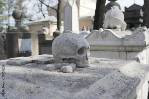 statue, sculpture, monument, architecture, history, city, old, cemetery