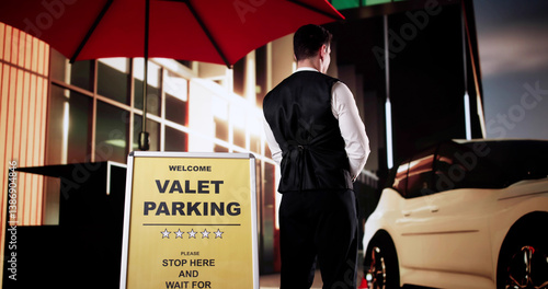 Obraz na płótnie Rear View Of A Valet Standing In Front w salonie