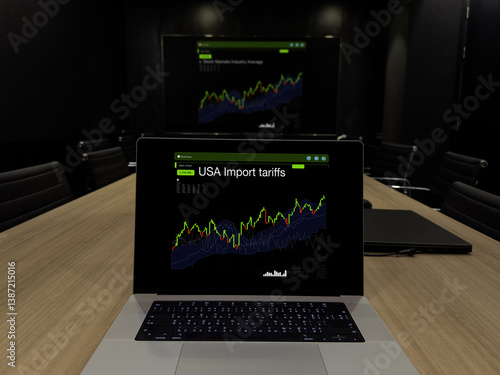 Obraz na płótnie USA Import Tariff Charts on Laptop in Boardroom w salonie