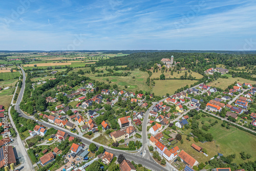 Obraz na płótnie Die Region Obere Altmühl bei Colmberg im Kreis Ansbach aus der Vogelperspektive w salonie