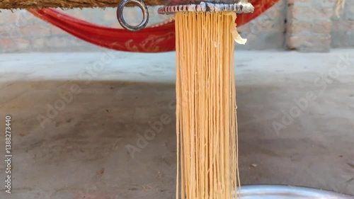 Hand Crank for Manual Pressing of Sugarcane