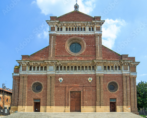 Obraz na płótnie Pavia Cathedral, Lombary, Italy and Civic Tower ruins w salonie