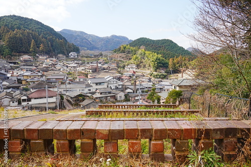 Obraz na płótnie Hasami Pottery Village and Site of the Hizen Hasami Ceramic Kiln and Hasami Pottery Town in Nagasaki, Japan - 日本 長崎 波佐見町 中尾上登窯跡と陶磁器の街 w salonie