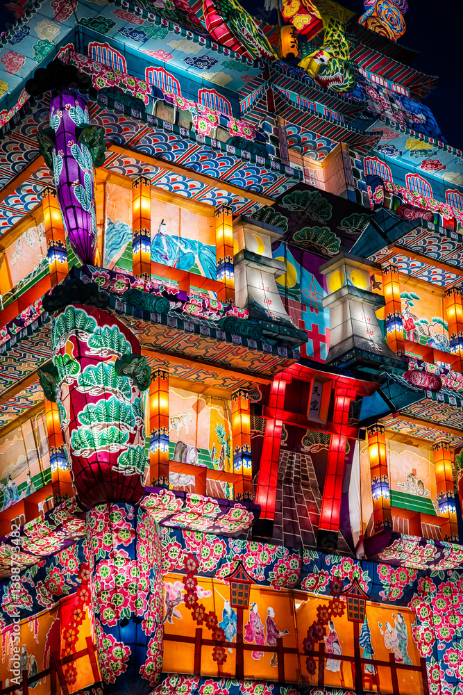 Fototapeta premium Noshiro Tenku no Fuyajo Tanabata Festival Lantern Castles in the Sky in Noshiro , Akita, Japan