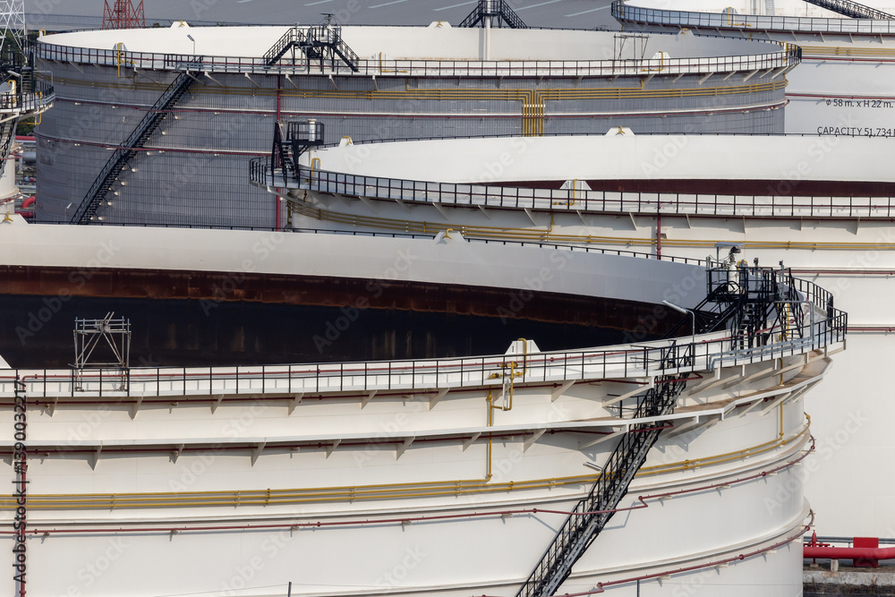Oil storage tank industrial oil tank in refinery industrial plant, Industry storage oil fuel tank chemical refinery factory plant, Storage fuel tank in oil Industrial refinery.
