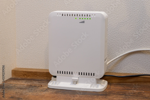 Obraz na płótnie ホームルーター、モデム、家庭用Wi-Fi