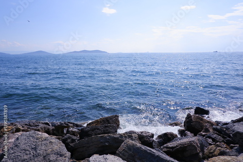 sea marmara tree child garden boat 