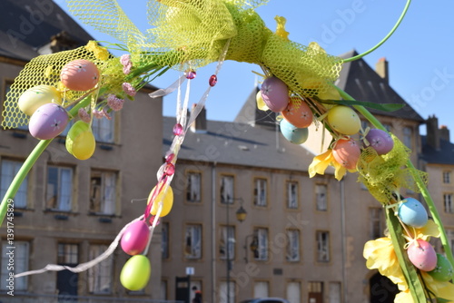 Wallpaper Mural La corbeille de Pâques Torontodigital.ca