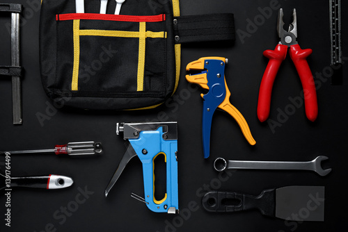 Set of construction tools o...