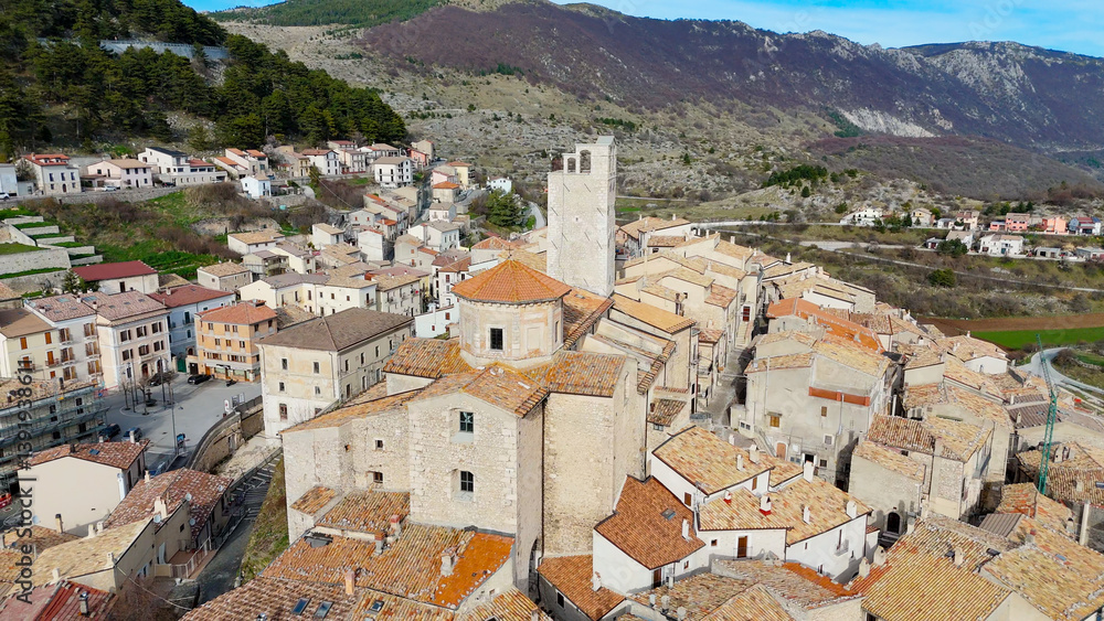 Naklejka premium Castel del Monte, Abruzzo, Italy. Aerial drone view