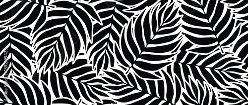 Palm leaves seamless pattern. monochrome Jungle geometric seamless pattern.