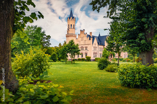 Obraz na płótnie Breathtaking summer view of Kartlow castle. Spectacular morning scene of Kruckow countryside, Germany, Europe. Traveling concept background. w salonie
