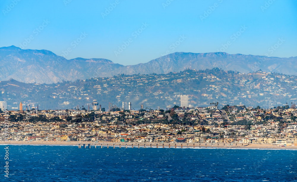 Coastal section of the South Bay in Southern California with pier
