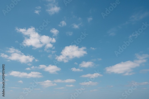 Fototapeta Naklejka Na Ścianę i Meble -  Serene blue sky with clouds