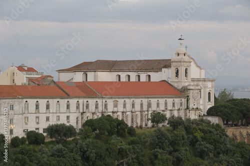 Obraz na płótnie Lisbon Church and Monastery on a Cloudy Day w salonie