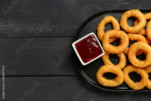 Crispy golden fried onion r...
