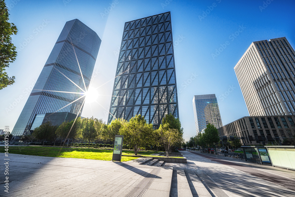 Urban Elegance: Modern Skyscrapers in Sunlight