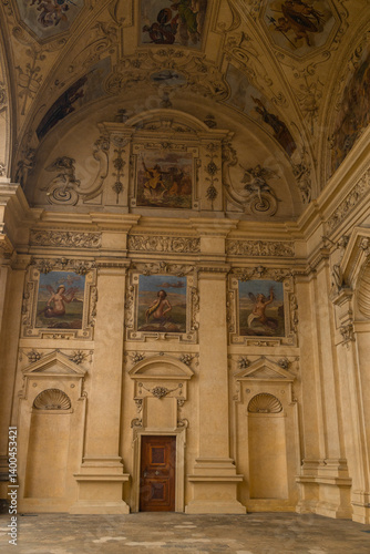 Obraz na płótnie Close-up of beautifully painted frescoes on the walls of an ancient building, showcasing intricate details of historical art. The vibrant colors and craftsmanship highlight the cultural heritage. w salonie