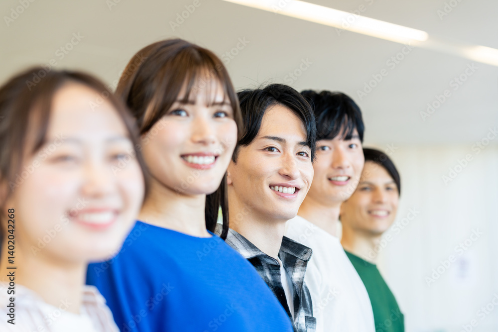大学生の男女のポートレート 撮影協力:学校法人電波学園 東京電子専門学校 大学生の男女のポートレート 撮影協力:学校法人電波学園 東京電子専門学校