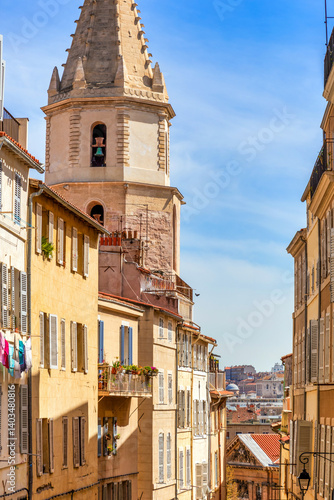 street view in le panier in marseille