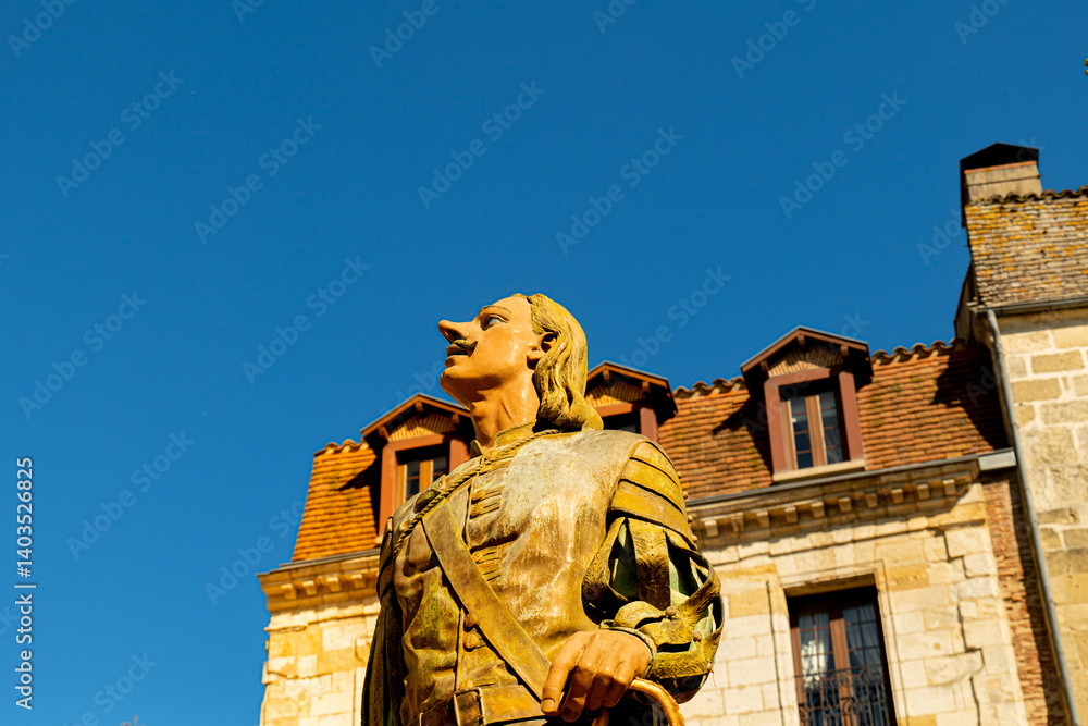 Obraz premium Statue in the Place Pelissiere in the Historic Old Town of Bergerac in France