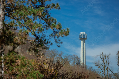 Obraz na płótnie Concrete observation tower with glass top in the centre of Rogaska Slatina, used for tourists to get a great overhead view of the nice countryside. Crystal tower in Rogaska w salonie