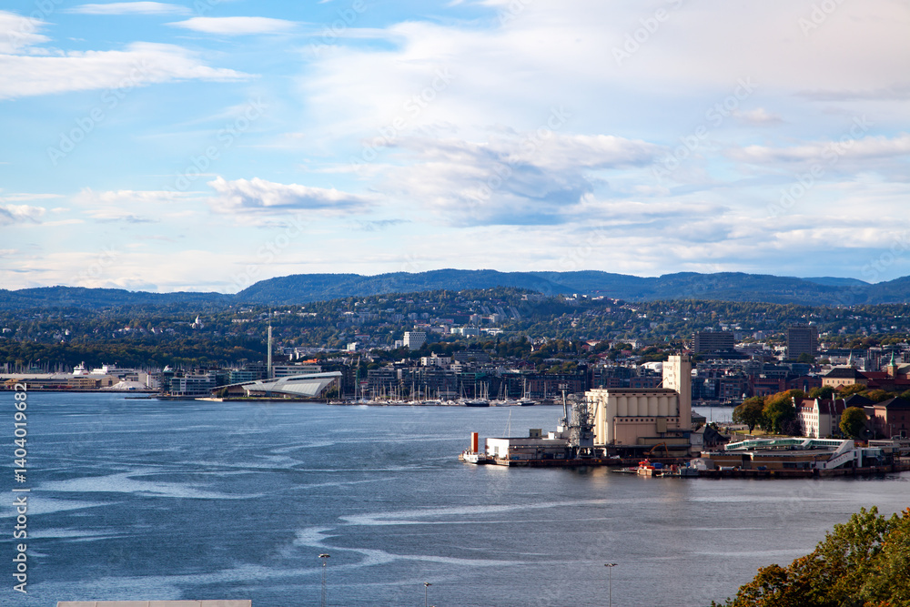 Fototapeta premium Vibrant of Oslo Bay Showcase with Cloud Movement and Port Services