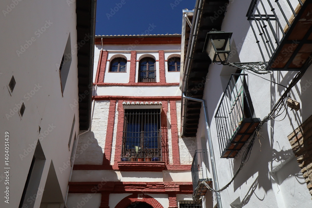 Bâtiment typique, vue de l'extérieur, ville de Grenade, région d'Andalousie, Espagne