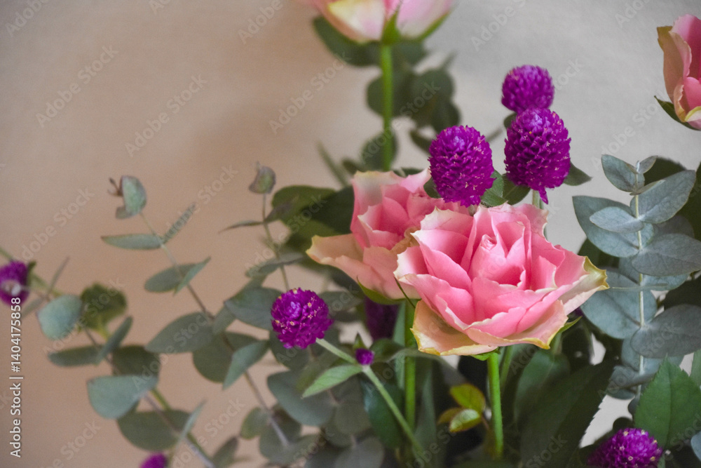 Fototapeta premium 薔薇と千日紅