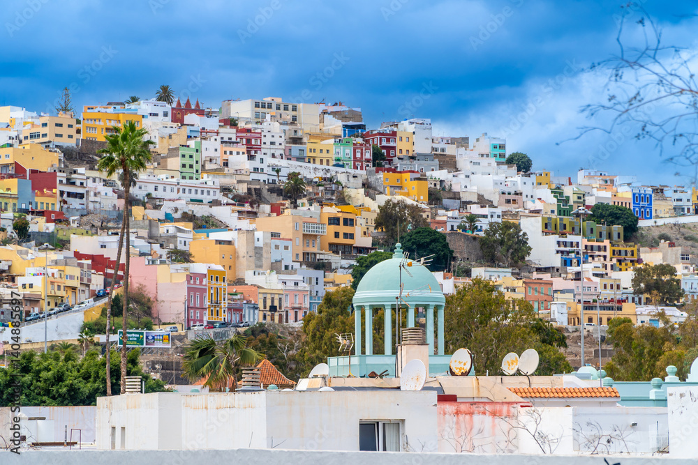 Colorful houses covering the hill in vegueta, las palmas de gran canaria, spain