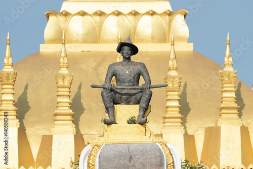 King Setthathirath and Pha That Luang: Symbols of faith and prosperity in Vientiane