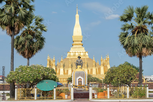 King Setthathirath and Pha That Luang: Symbols of faith and prosperity in Vientiane