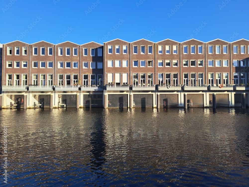 Fototapeta premium canal in amsterdam